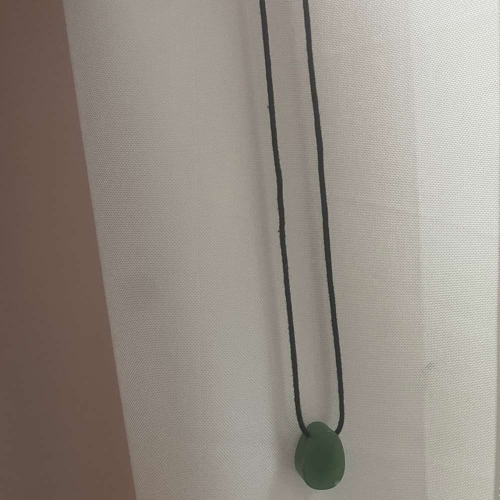 Elegant Green Pendant Necklace